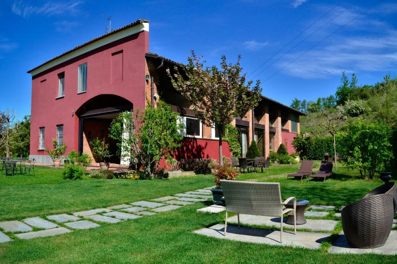 Agriturismo Tenuta Polledro Asti Exterior foto